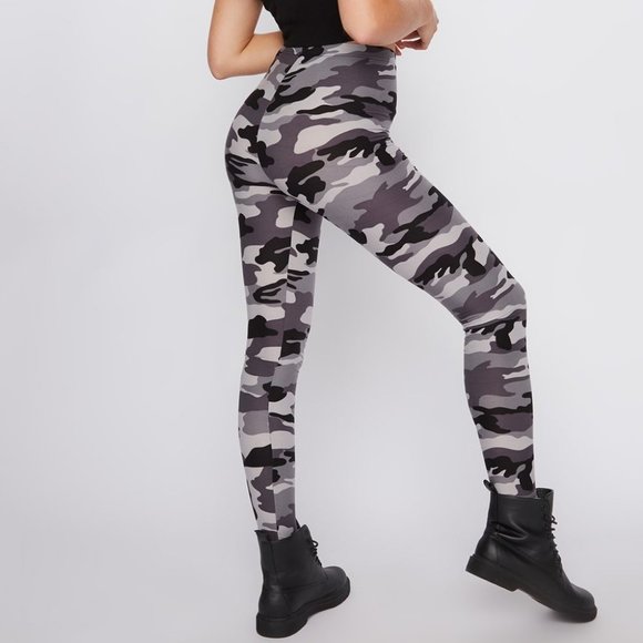 SWS Basic High Rise Camo Leggings Sizes L | XL - Picture 1 of 8
